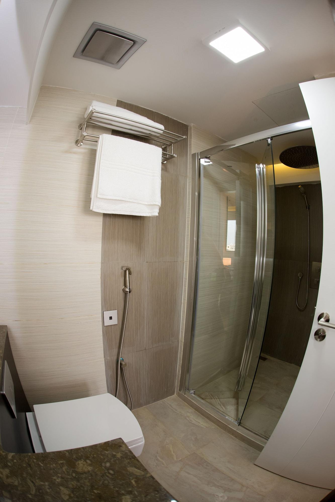 Coventina Lake Suites Дака Екстериор снимка